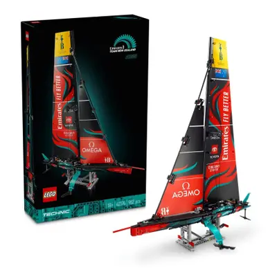 LEGO® Technic Jachta Emirates Team New Zealand AC75