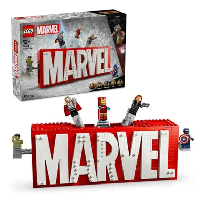 LEGO® Marvel Logo MARVEL a minifigurky