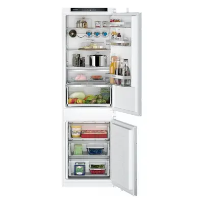 Vestavná lednice Siemens s mrazákem dole 177,2 x 54,1 cm pojezdy KI86NVSE0