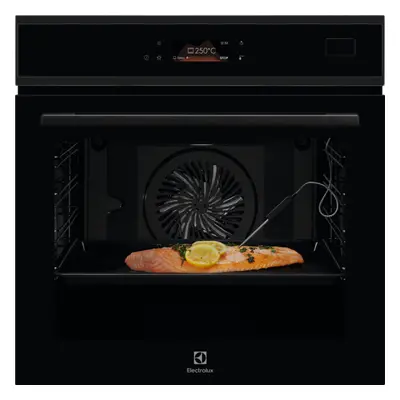 Electrolux Vestavná parní trouba série 800 SteamBoost EOB8S39H