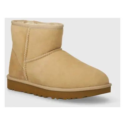 Semišové sněhule UGG Classic Mini II béžová barva