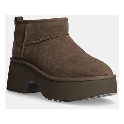 Semišové boty UGG Classic Ultra Mini New Heights dámské, hnědá barva, na podpatku, zateplené, 11