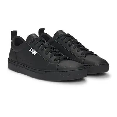 Low-top trainers in grained faux leather