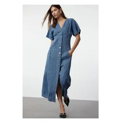 Trendyol Blue Stitch Detailed Midi Denim Dress 96051787