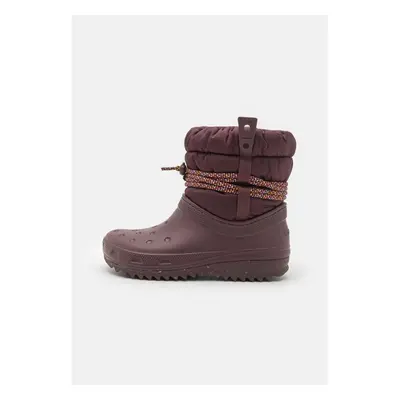 Dámské zimní boty Crocs Classic NEO PUFF vínová 85502345