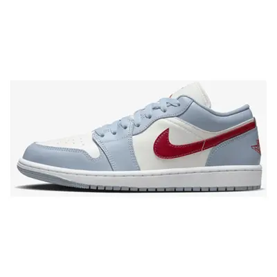 Nike WMNS AIR JORDAN 1 LOW EUR 40.5 95018763